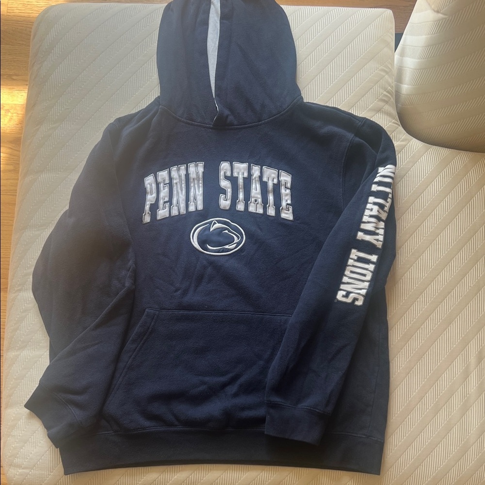 Colosseum Penn State Navy Hoodie